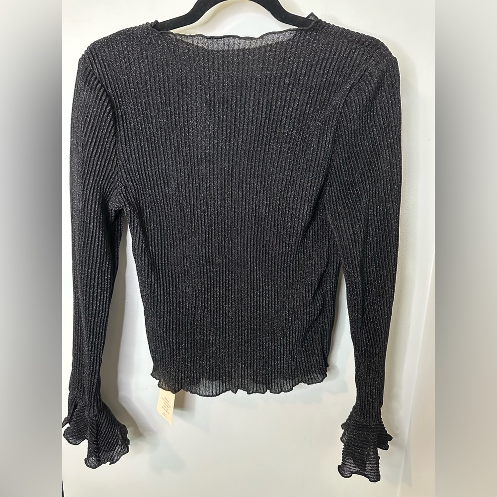 5 long sleeve women’s tops - sold together